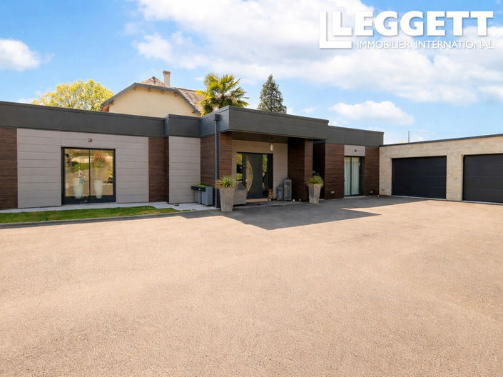 Image No.4-5 Bed House for sale