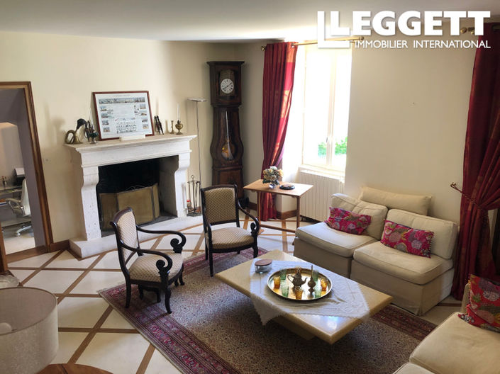 Image No.5-4 Bed House for sale