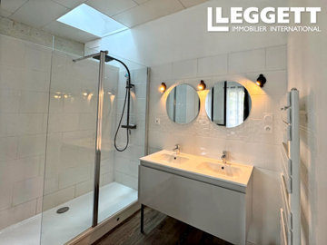 ahr0chm6ly9jzg4uagvzdglhlmltbw8vaw1hz2uvvevom