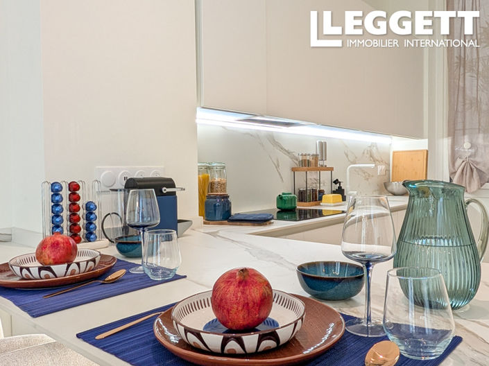 Image No.8-3 Bed Apartment for sale