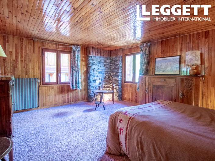 Image No.7-4 Bed House for sale
