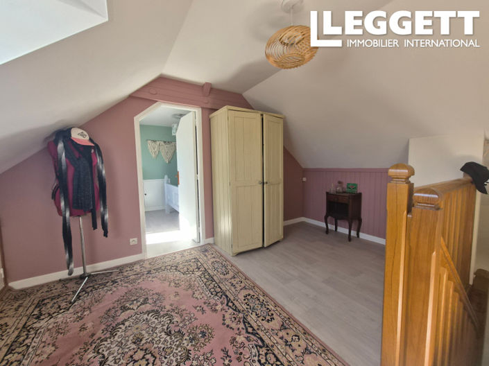 Image No.10-2 Bed House for sale