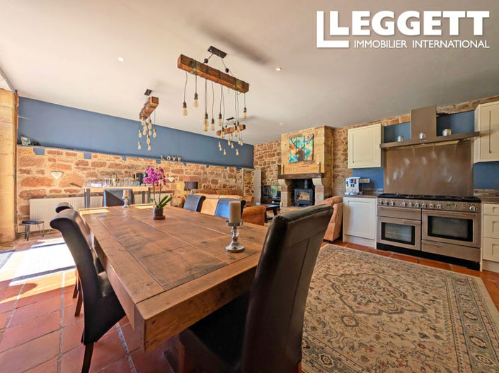 Image No.6-4 Bed House for sale