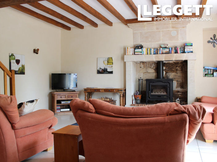 Image No.6-10 Bed House for sale