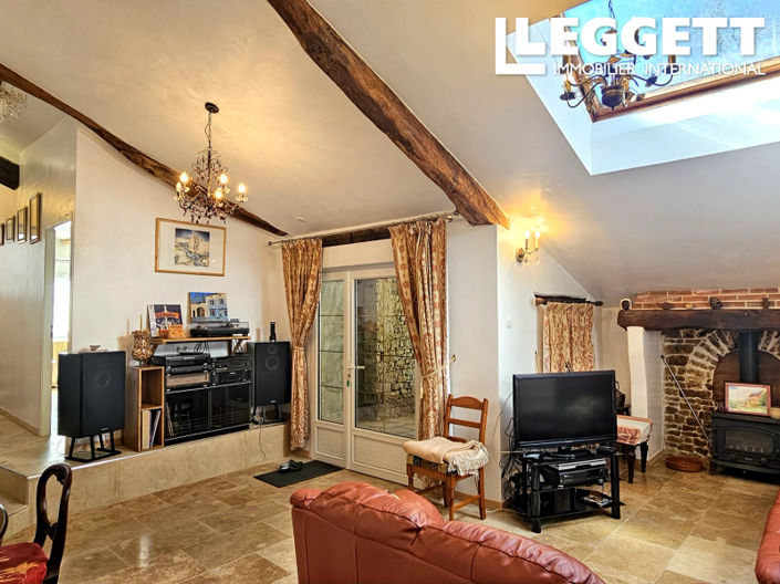 Image No.4-7 Bed House for sale