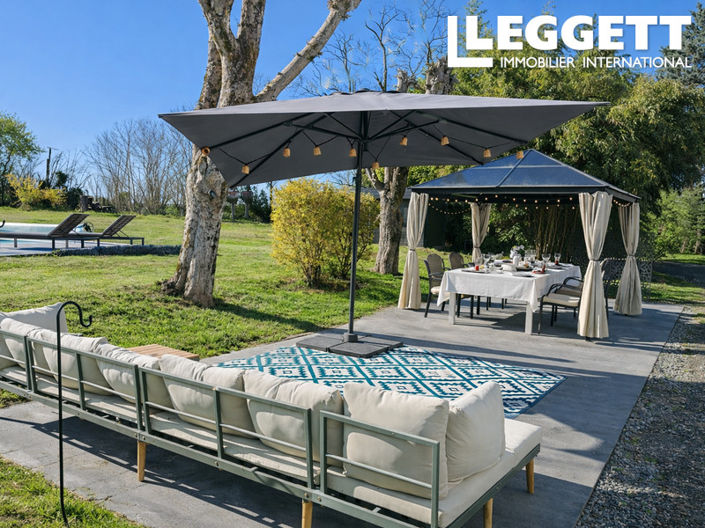 Image No.2-6 Bed House for sale