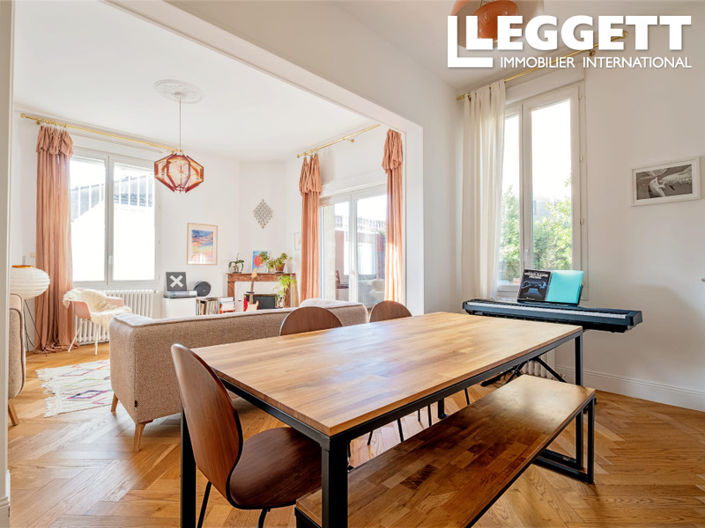 Image No.4-4 Bed House for sale