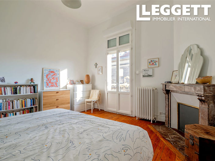 Image No.7-4 Bed House for sale