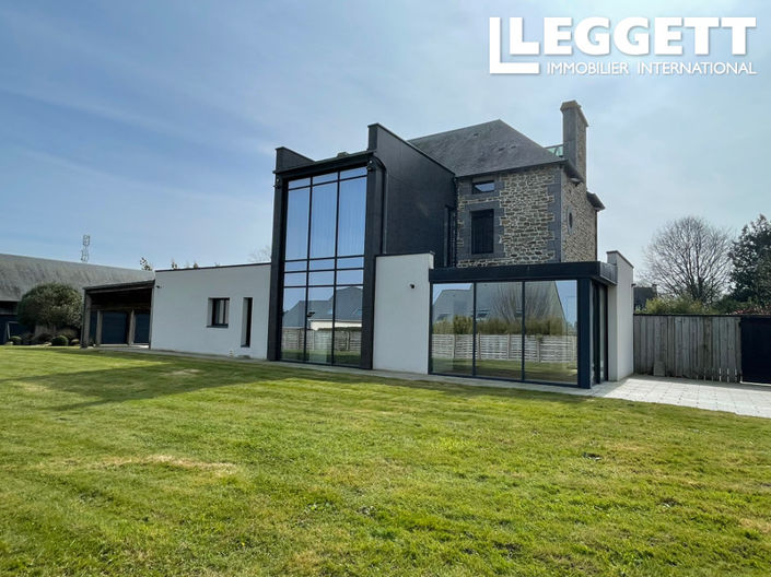 Image No.2-4 Bed House for sale