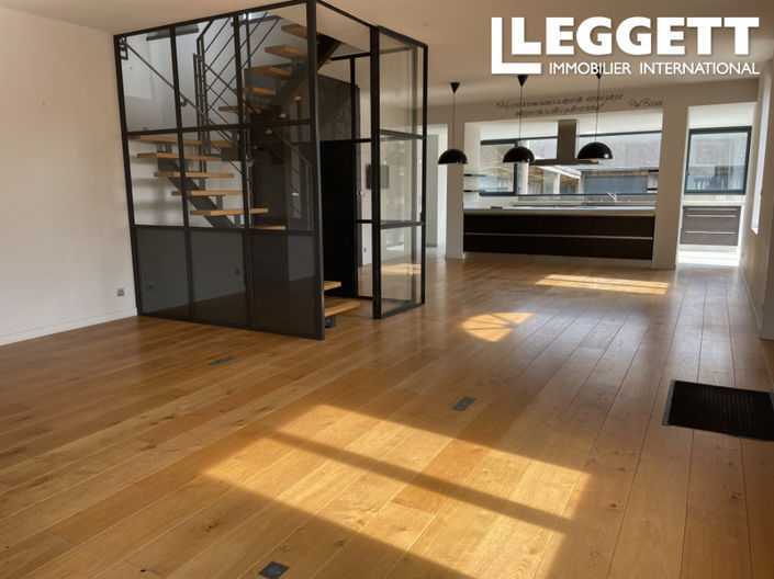 Image No.3-4 Bed House for sale