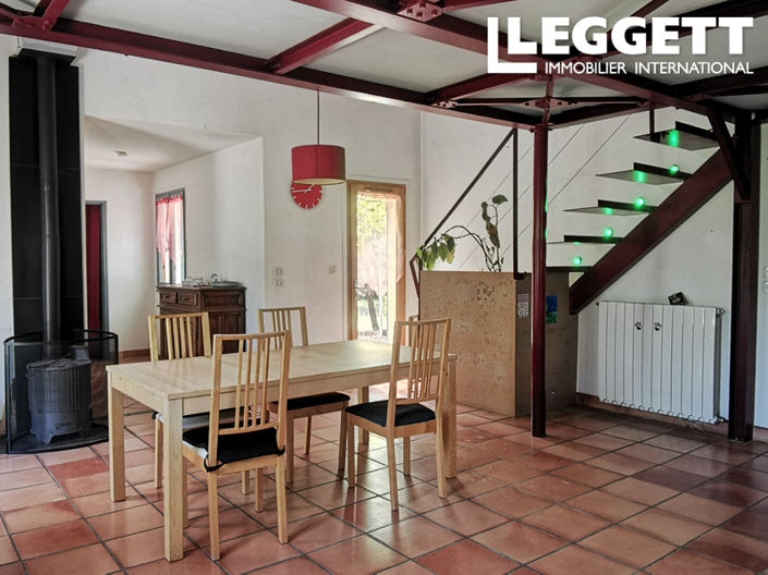 Image No.3-5 Bed House for sale