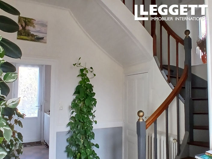 Image No.4-2 Bed House for sale