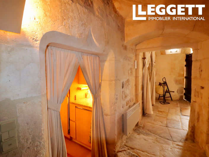 Image No.4-3 Bed Chateaux for sale