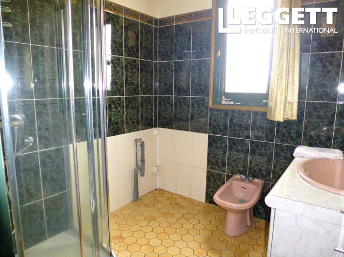 Image No.10-4 Bed House for sale