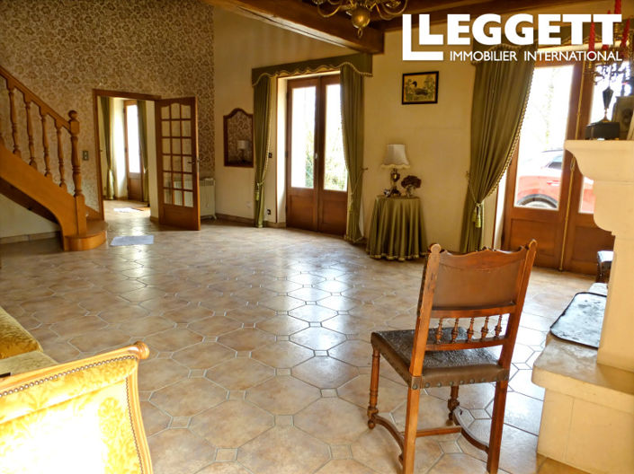 Image No.7-4 Bed House for sale