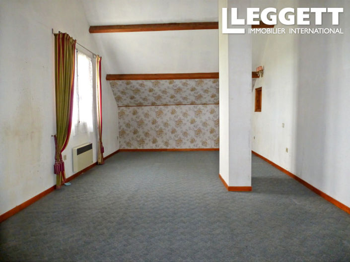 Image No.9-4 Bed House for sale