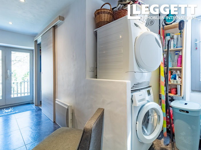 Image No.10-4 Bed House for sale