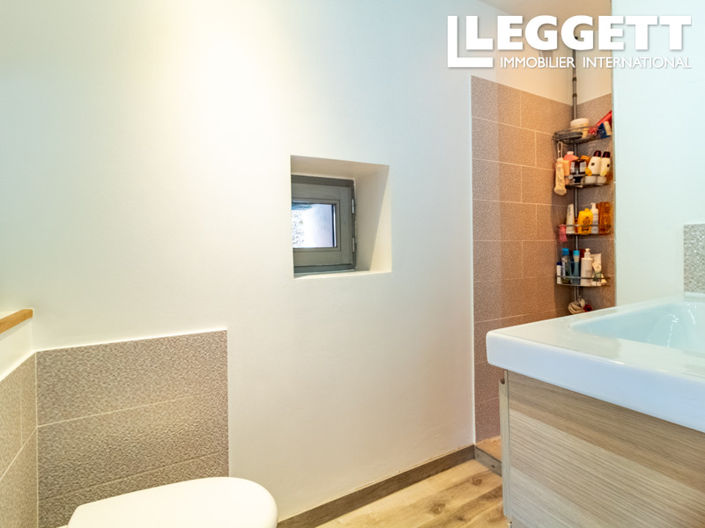 Image No.5-4 Bed House for sale