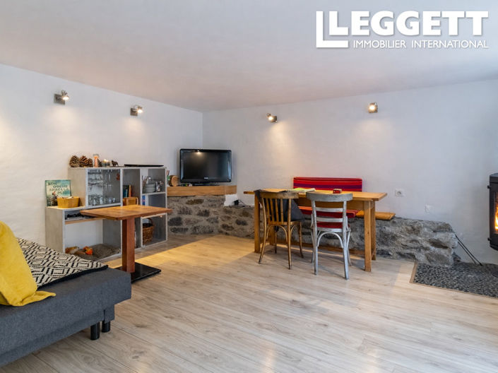 Image No.9-4 Bed House for sale