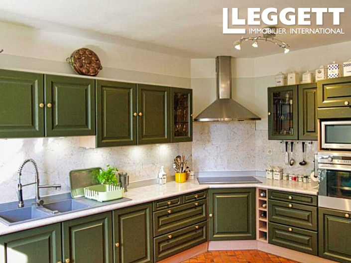 Image No.7-5 Bed House for sale