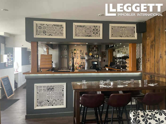 Image No.4-6 Bed Commercial for sale