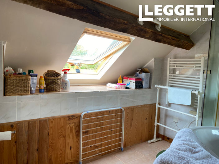 Image No.10-7 Bed House for sale