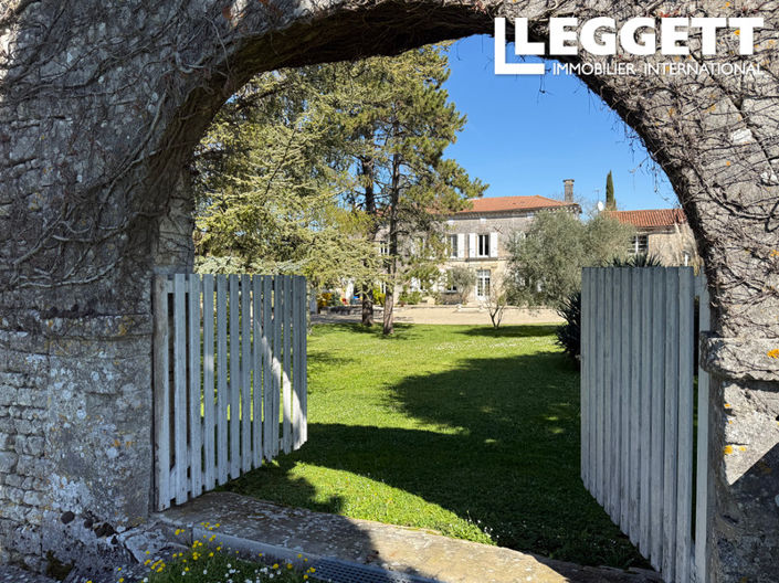 Image No.3-Maison de 8 chambres à vendre à Bouteville