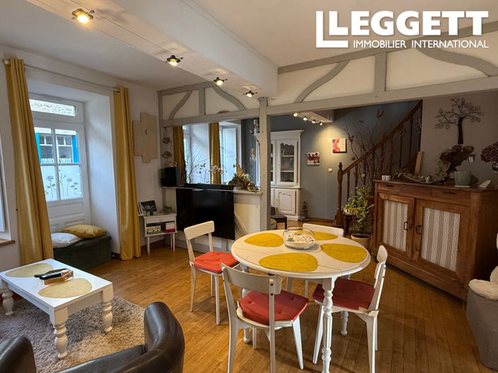 Image No.3-Maison de 3 chambres à vendre à Lassay-les-Châteaux