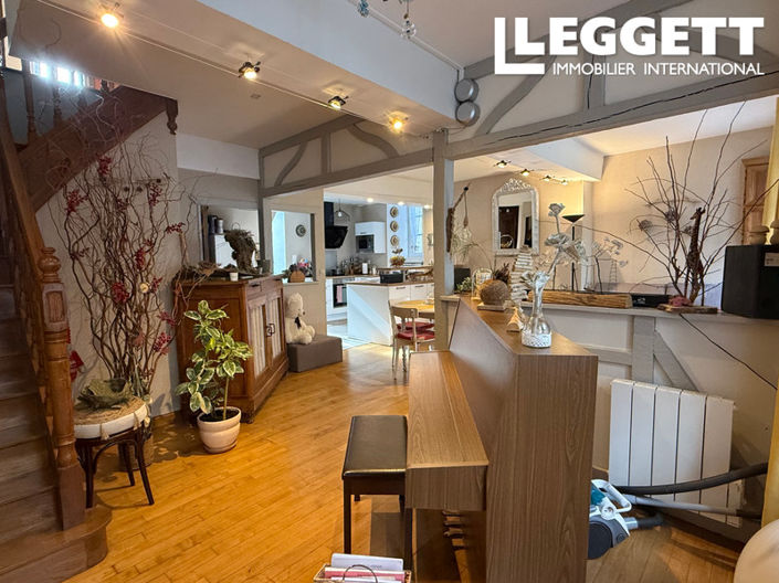 Image No.4-Maison de 3 chambres à vendre à Lassay-les-Châteaux