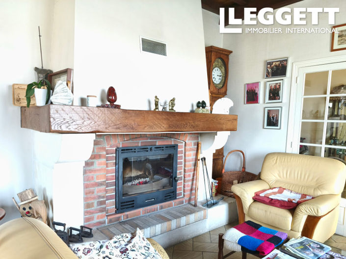 Image No.3-4 Bed House for sale