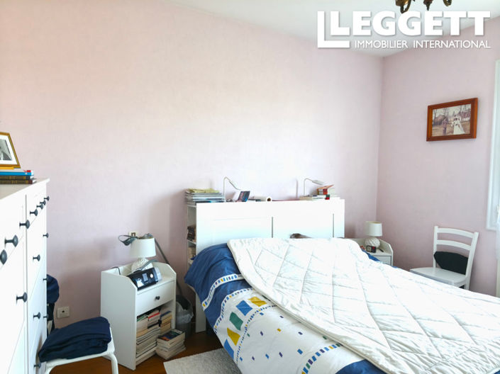 Image No.5-4 Bed House for sale