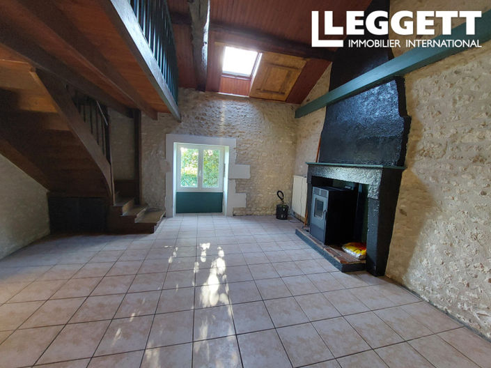 Image No.4-2 Bed House for sale