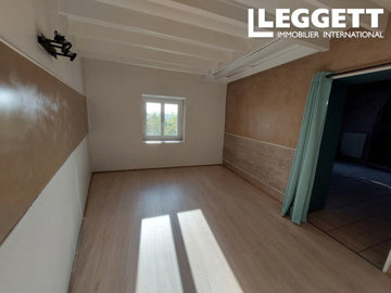 ahr0chm6ly9jzg4uagvzdglhlmltbw8vaw1hz2uvvevom