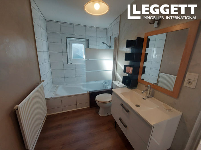 Image No.6-2 Bed House for sale