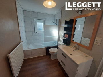 ahr0chm6ly9jzg4uagvzdglhlmltbw8vaw1hz2uvvevom