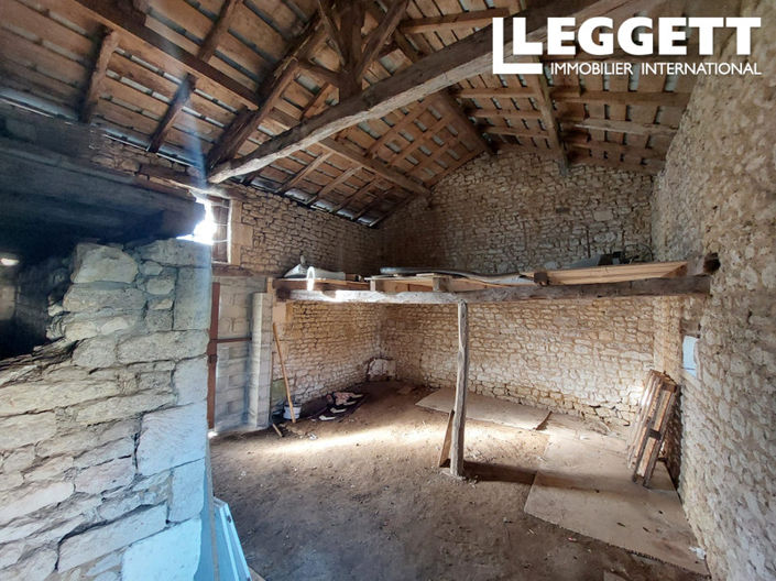 Image No.9-2 Bed House for sale