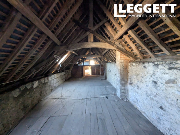 Image No.8-3 Bed House for sale