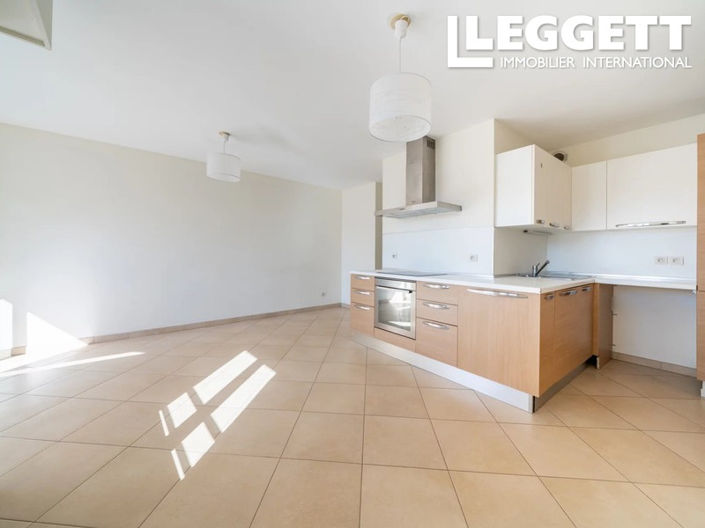 Image No.3-3 Bed Apartment for sale