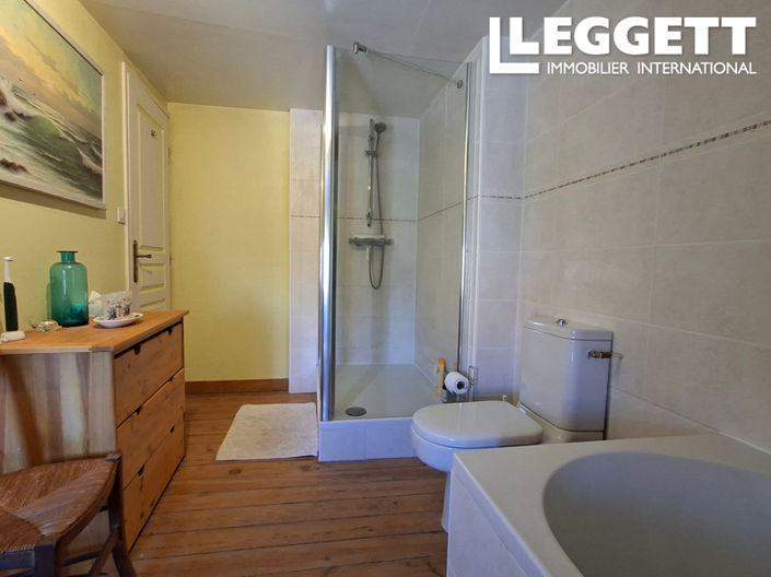 Image No.9-Maison de 3 chambres à vendre à Aigre