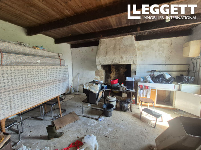 Image No.8-1 Bed House for sale