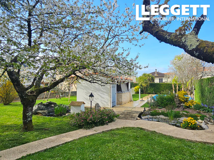 Image No.2-4 Bed House for sale