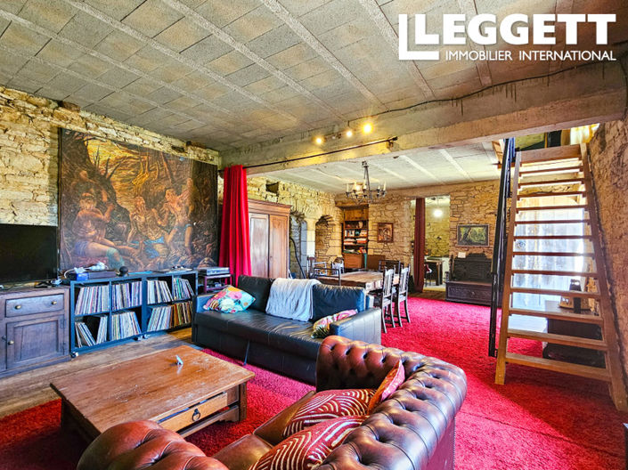 Image No.6-4 Bed House for sale