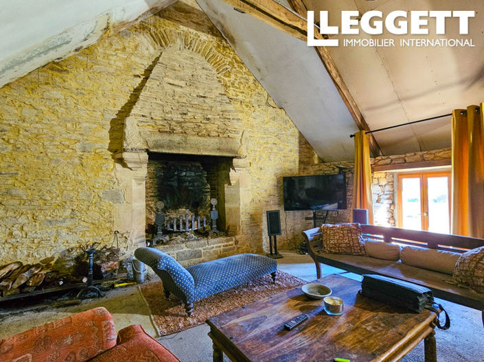 Image No.8-4 Bed House for sale