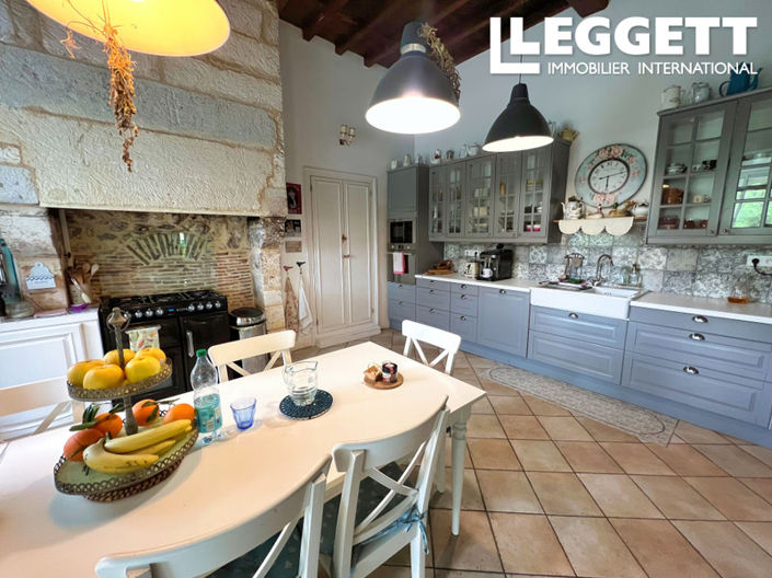 Image No.5-4 Bed House for sale