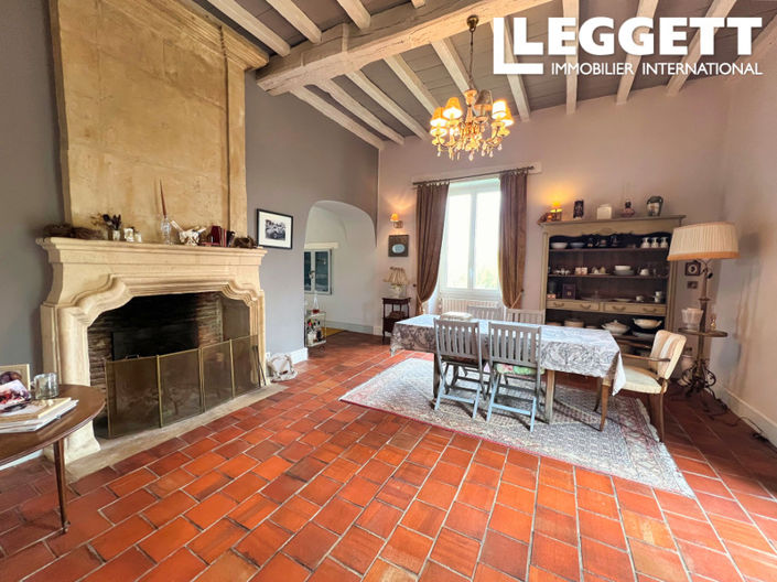 Image No.6-4 Bed House for sale