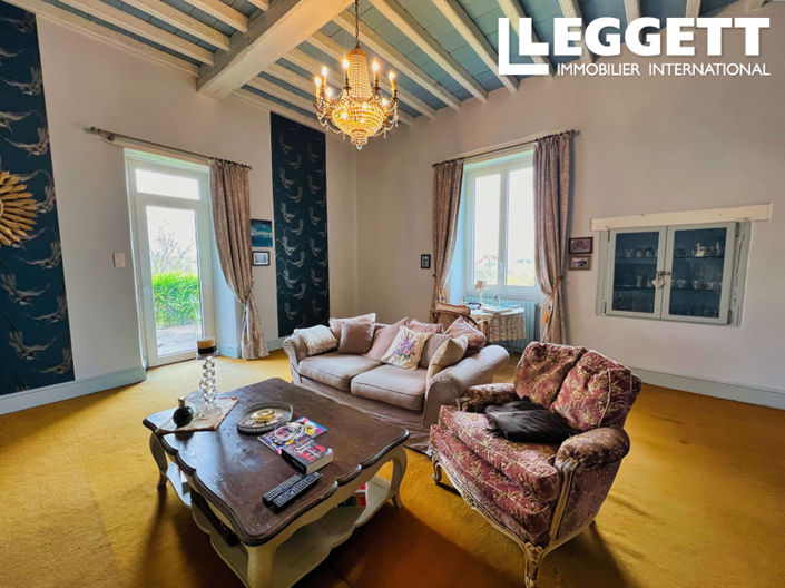 Image No.7-4 Bed House for sale