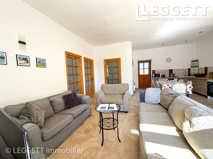 Image No.5-7 Bed House for sale