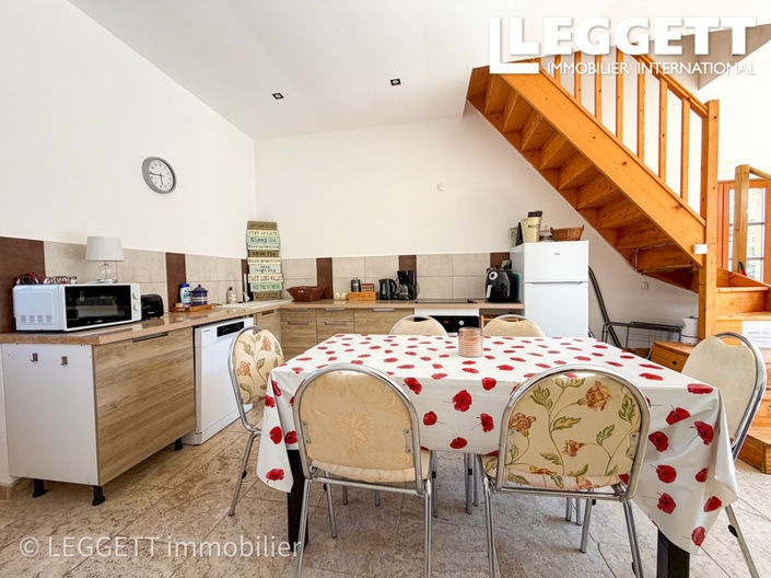 Image No.6-7 Bed House for sale