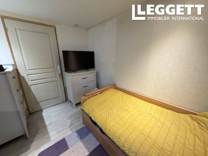 Image No.6-2 Bed House for sale