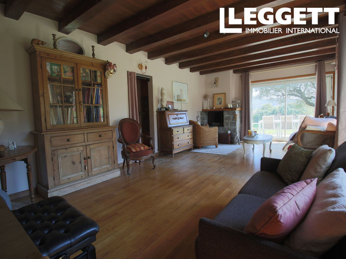 Image No.4-7 Bed House for sale